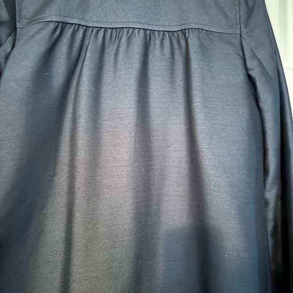 Banana Republic navy blue tailored coat with lining - Picture 2 of 4